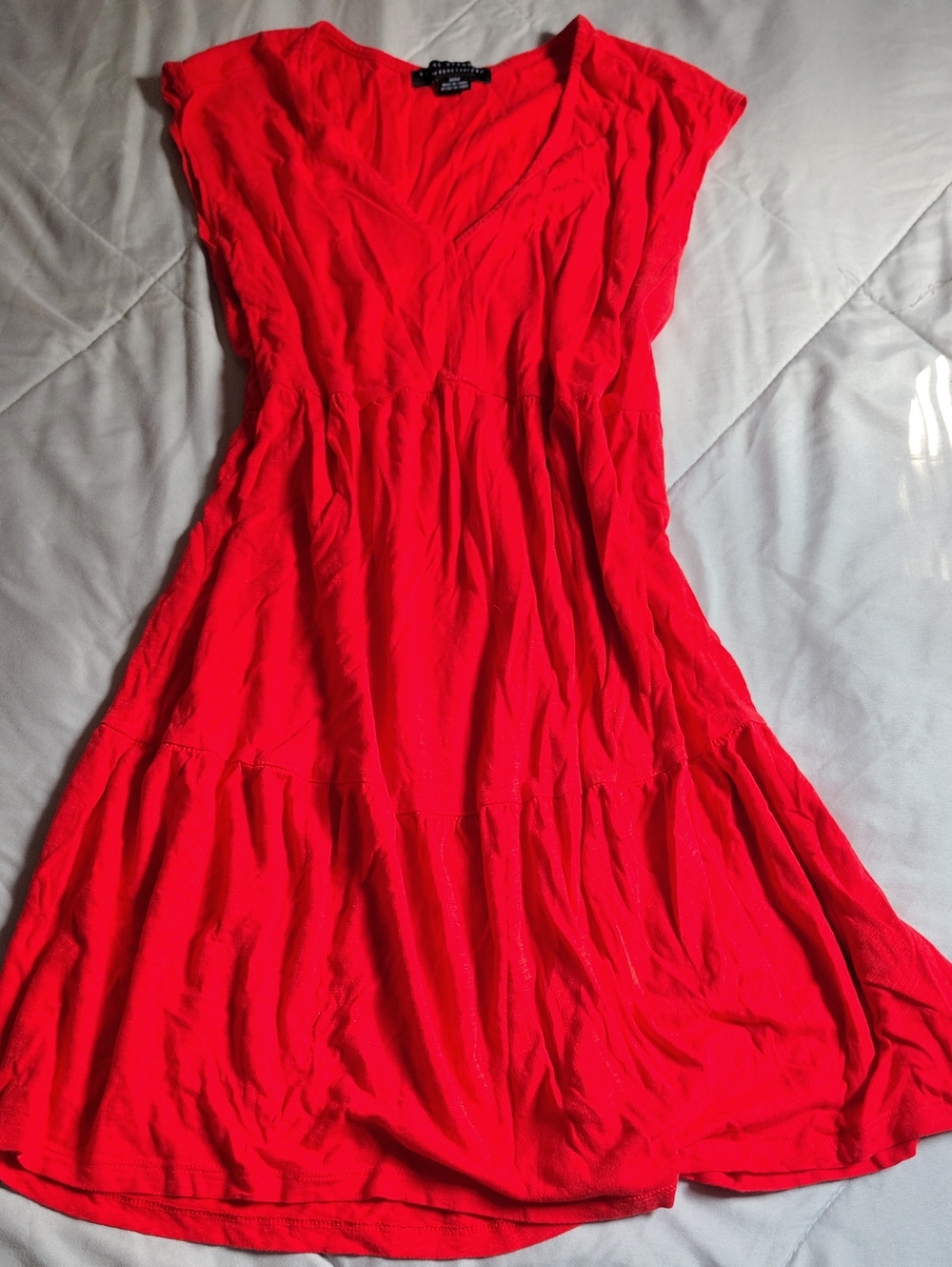 Women’s V-Neck Midi Dress in Bright Red
